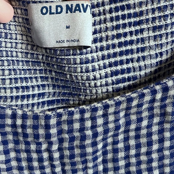 Old navy gingham top - Picture 5 of 7